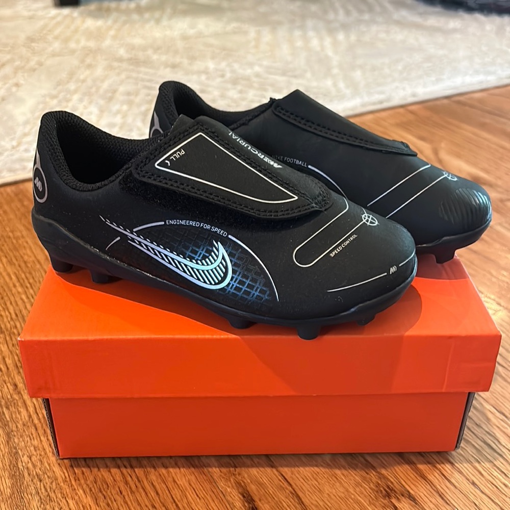 Kids Nike Soccer Cleats